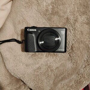 Canon PowerShot SX740 HS Wi-Fi 4K Digital Camera